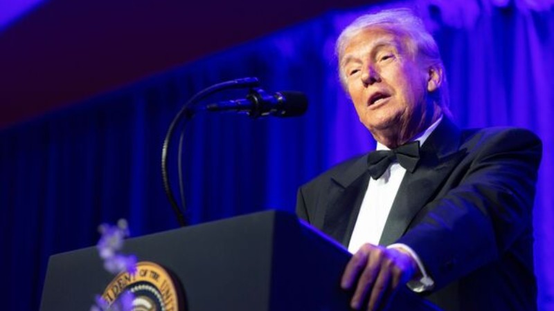 Polémico comentario de Trump: "Los estamos haciendo volar por los aires" +VIDEO