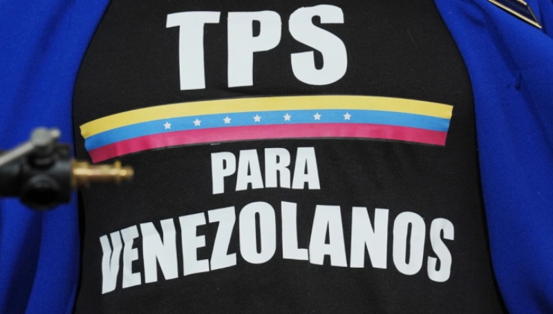 Lo que pueden hacer venezolanos con TPS en caso de ser detenidos por ICE, según una experta