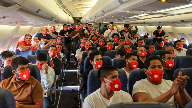 Venezuela dice que se reinician vuelos de repatriación, pero EEUU no lo confirma