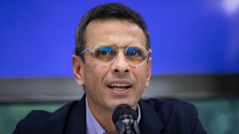 Capriles propone un ajuste de salarios y pensiones, este sería el monto