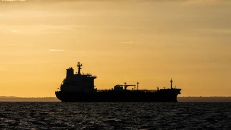 Estados Unidos flexilibizó sanciones petroleras "parcialmente" a Venezuela