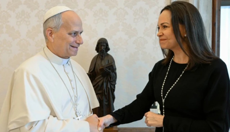 Papa León XIV recibió a María Corina Machado en el Vaticano