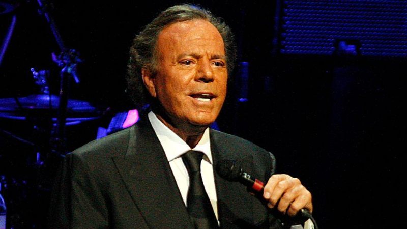 Julio Iglesias reaccionó a las acusaciones de agresión sexual +COMUNICADO