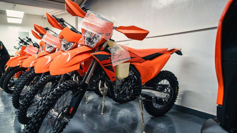 KTM abrió su nueva tienda en Caracas