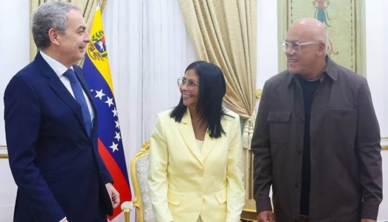 Zapatero dice que Delcy y Jorge Rodríguez intentaron evitar represión de Maduro