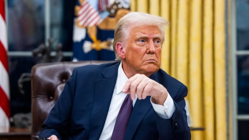 Trump congeló ataques a centrales eléctricas de Irán, pero dio un plazo