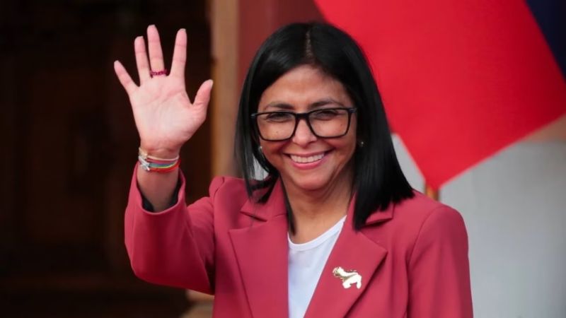 Delcy Rodríguez solo puede ejercer la presidencia máximo por 90 días más, alerta ONG