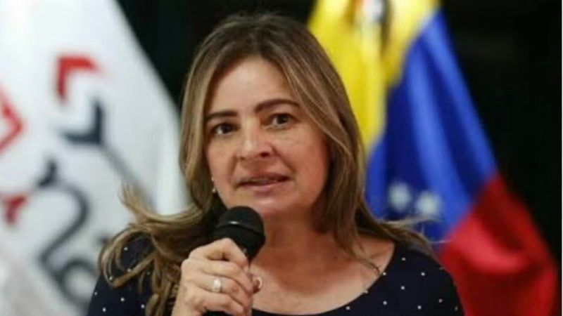 Este es el nuevo presidente del BCV tras 'renuncia' de Laura Guerra, excuñada de Maduro Este es el nuevo presidente del BCV tras 'renuncia' de Laura Guerra, excuñada de Maduro