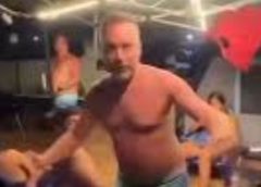 VIRAL: Detenidos hombres abusadores por negarse a bajarle a la música en una playa de Anzoátegui