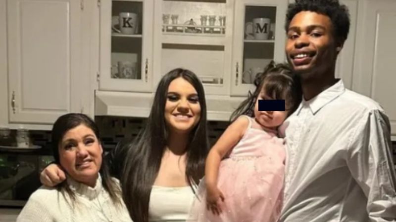 Niña de 5 años estuvo atrapada más de 24 horas junto a los cuerpos de sus padres
