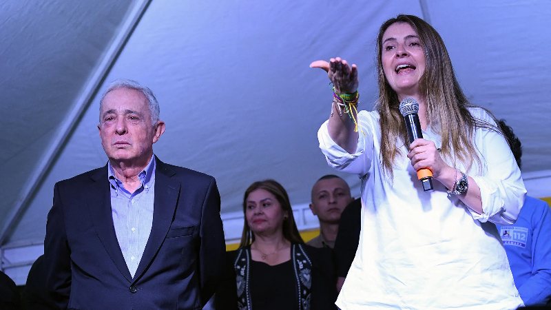 Paloma pide votar por De la Espriella en segunda vuelta: Uribe la suscribe