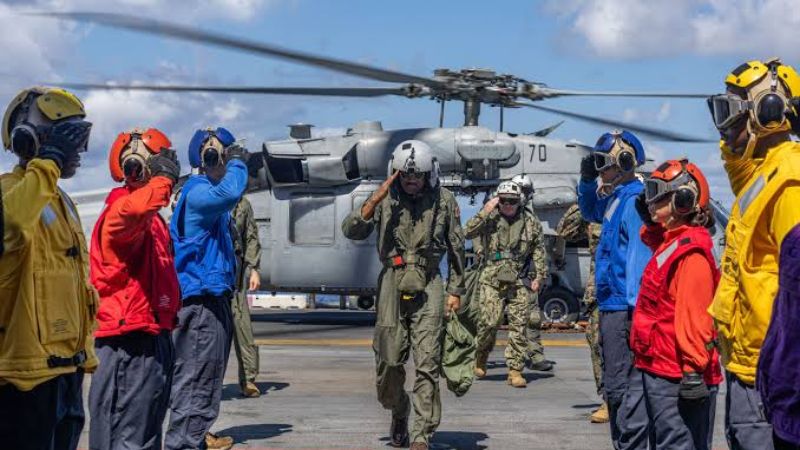 Comando Sur despliega buques y aeronaves para ayuda humanitaria en Venezuela