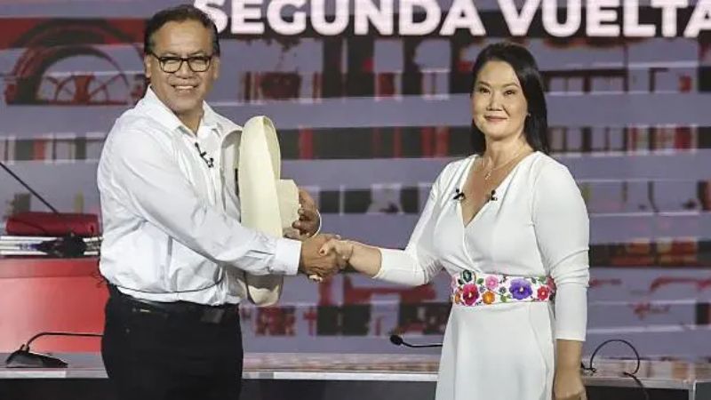 Elecciones en Perú: Keiko Fujimori toma la delantera a Roberto Sánchez
