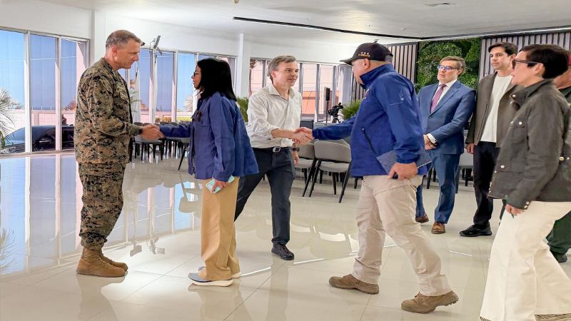 ¿Por qué el Jefe del Comando Sur visita Venezuela tras terremotos? esto es lo que se sabe