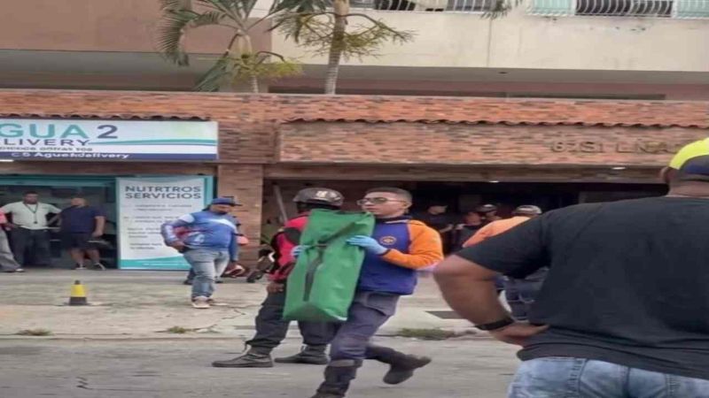 Tres técnicos heridos al desplomarse un ascensor en Maracay