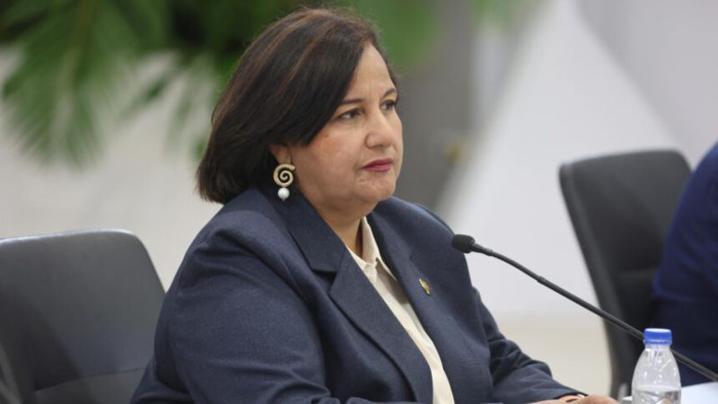 Dinorah Figuera reclama 'claridad' sobre presos políticos: "Estamos vigilantes"