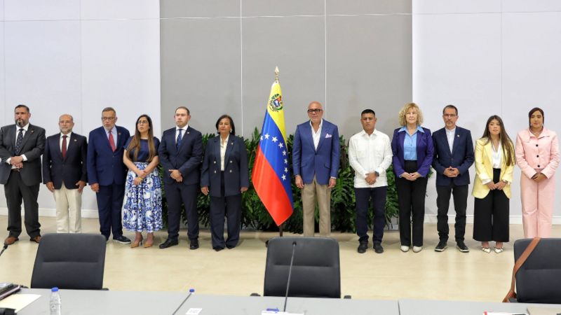 Inició diálogo nacional entre chavismo y oposición: estas son las primeras fotos