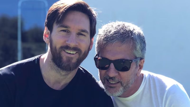 Lionel Messi viaja desde Miami a Rosario para despedir a su padre