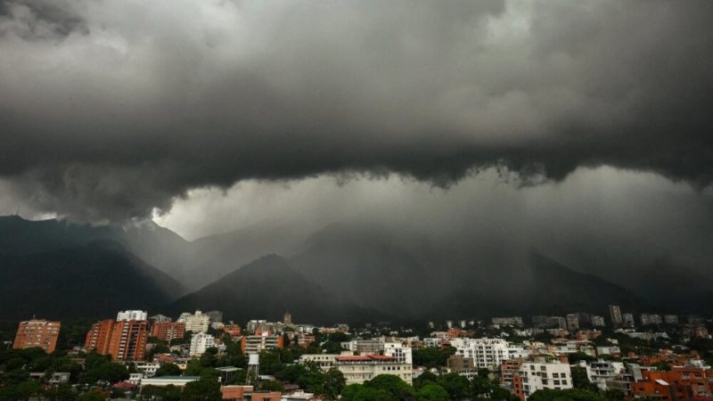 Pronostican fuertes lluvias para los próximos días: ondas tropicales 39 y 40 llegan a Venezuela