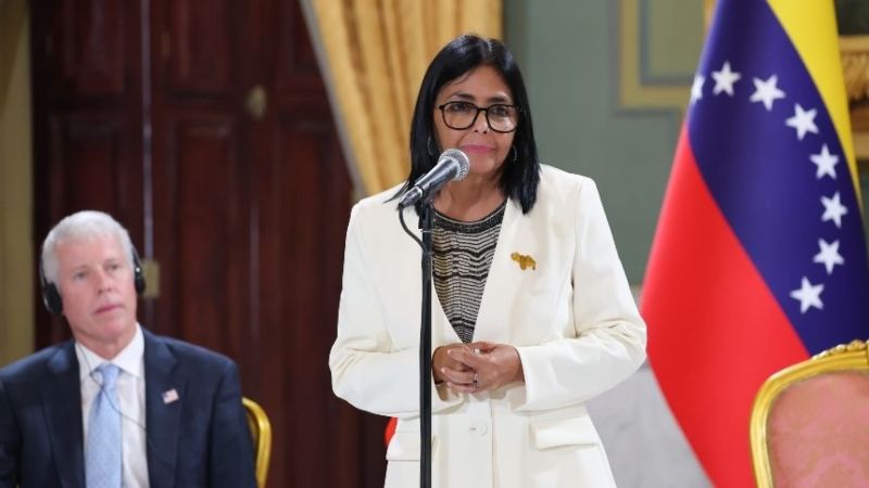 Delcry Rodríguez habló de las elecciones presidenciales durante firma del acuerdo petrolero