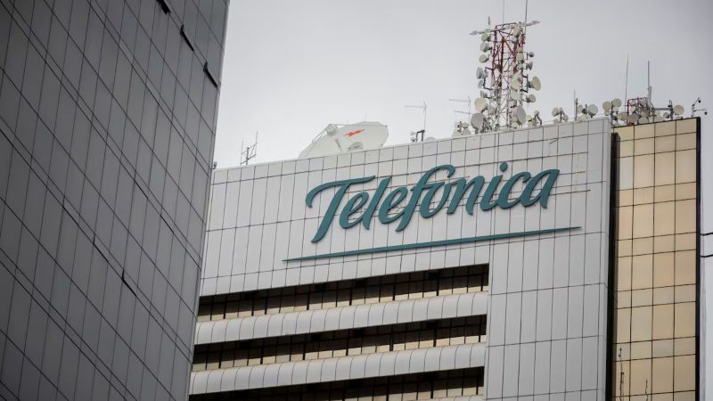 Telefónica reactiva el proceso para la venta de su filial en Venezuela