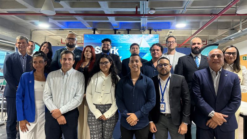 Bancaribe premió las soluciones ganadoras de la primera edición de Shark Bank