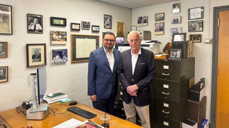 Plan Integral de dolarización: Ecarri y Hanke sostienen reunión formal de trabajo en EEUU